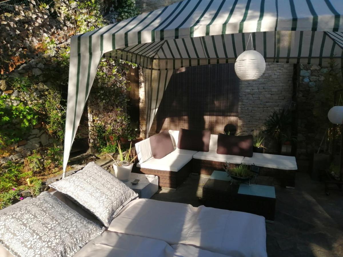 Le Terre Del Drago Apartment Bergeggi Bagian luar foto