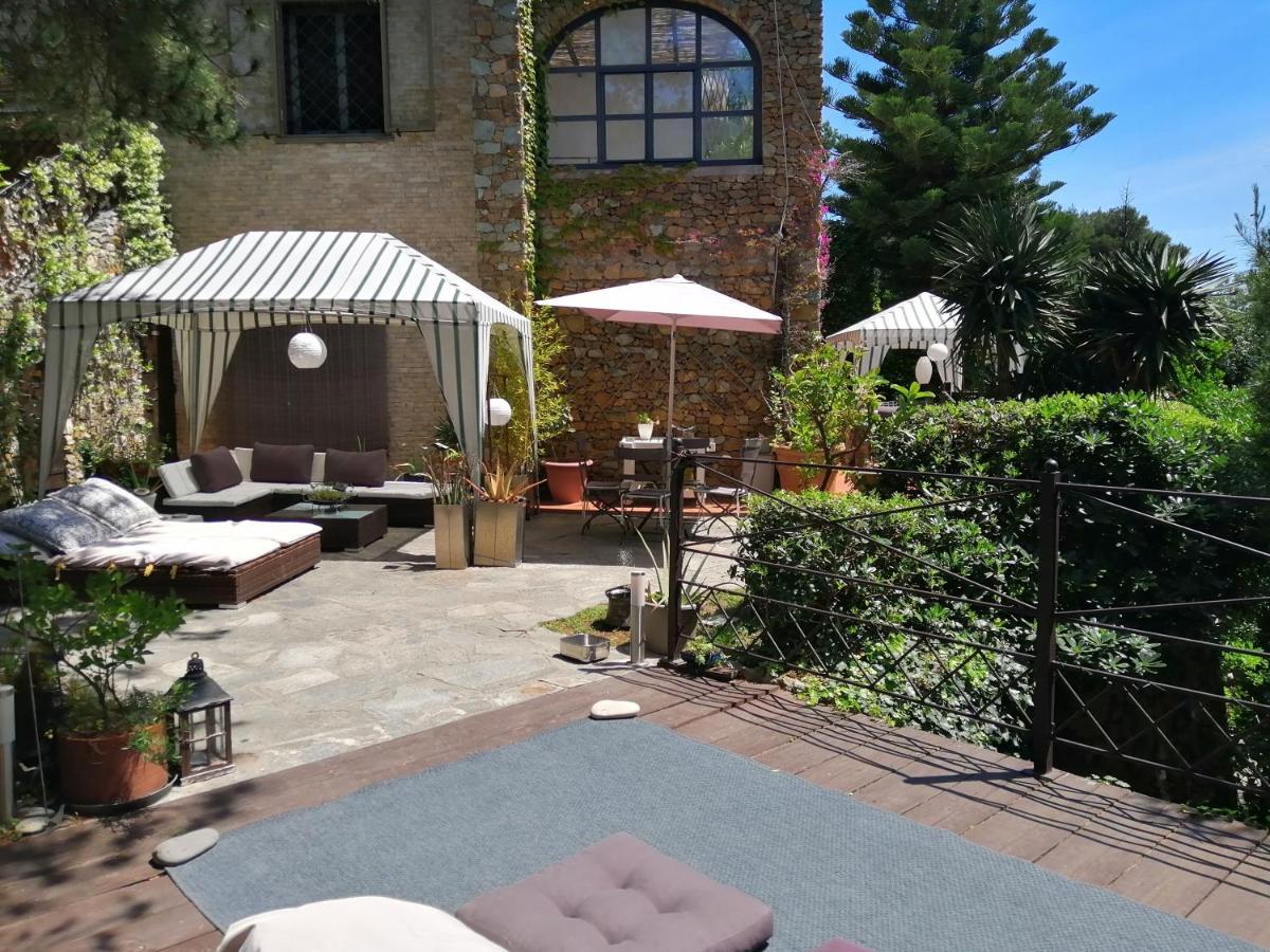 Le Terre Del Drago Apartment Bergeggi Bagian luar foto